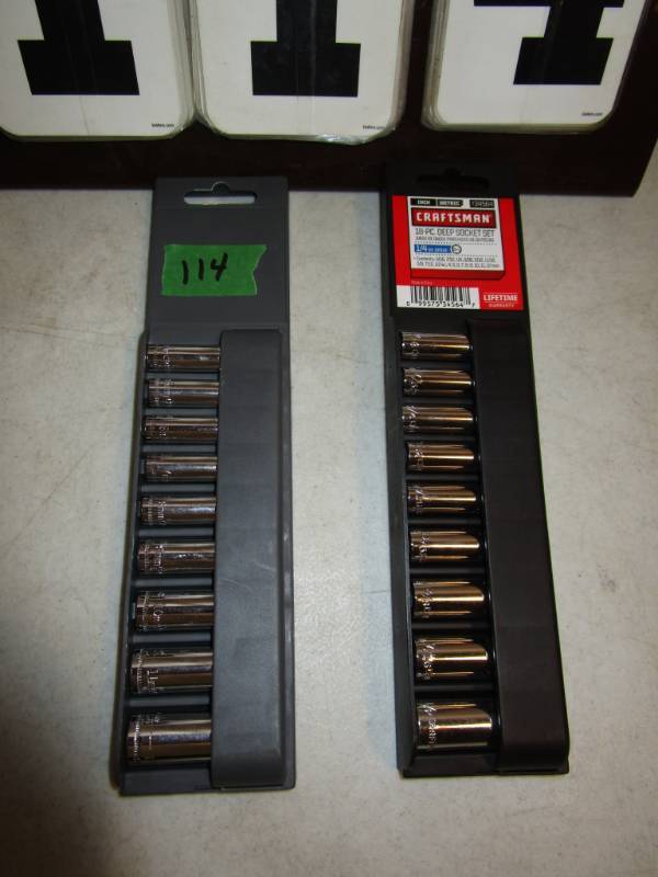 lot 114 image: Craftsman 18 pc Deep Socket Set - SAE & Metric