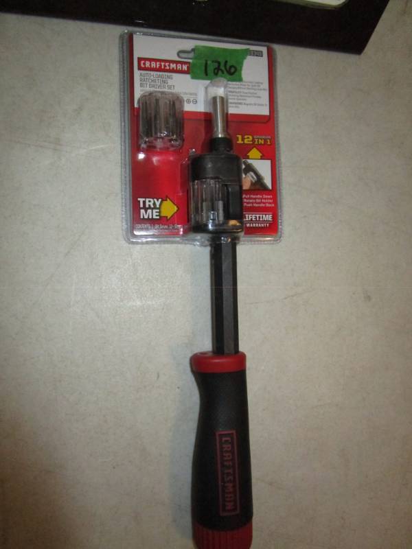 lot 126 image: Craftsman Auto Loading Ratcheting Bit Driver Set