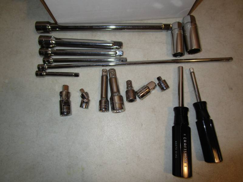 lot 127 image: Craftsman 17 pc Assortment