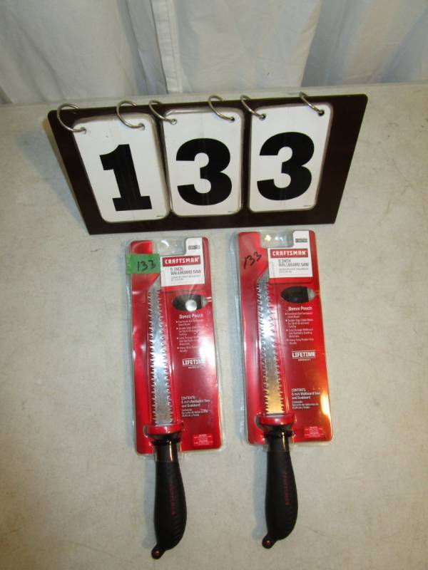 lot 133 image: Craftsman 6 Wallboard Saws