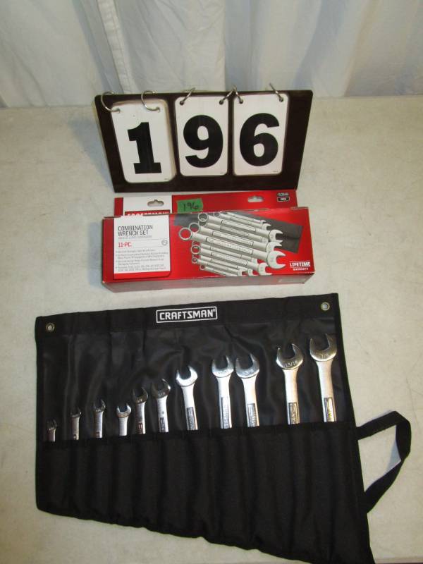 lot 196 image: Craftsman 11 pc Combination Wrench Set - SAE