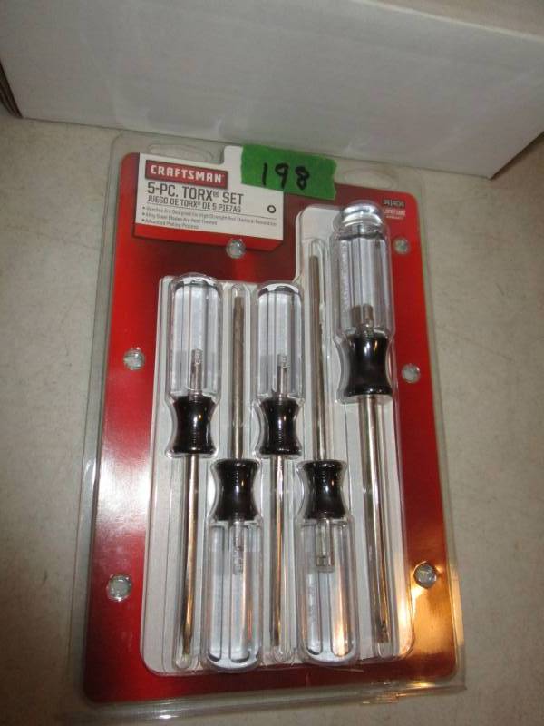 lot 198 image: Craftsman 5 pc Torx Set Drivers