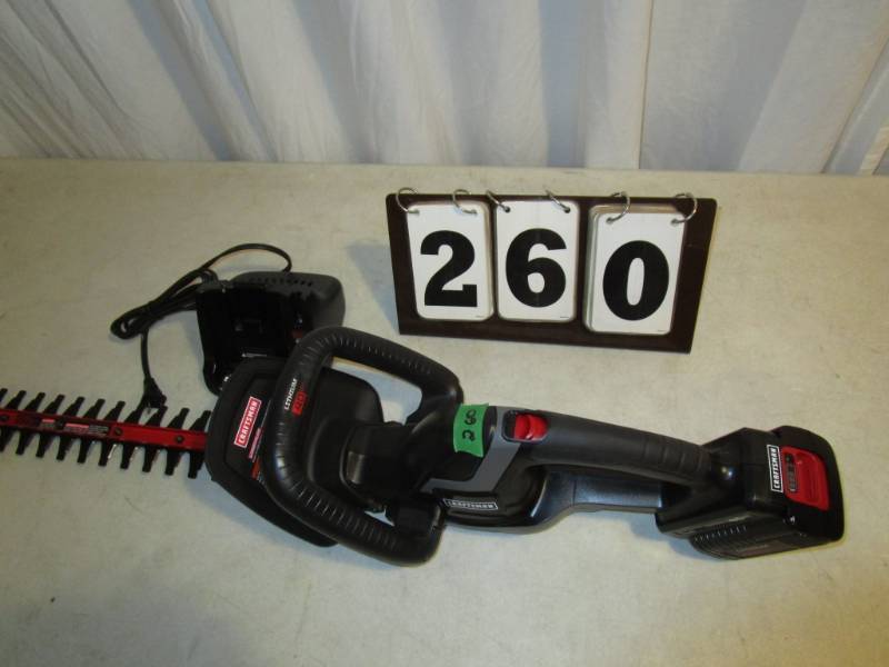 lot 260 image: Craftsman 24 Lithium-ion Hedge Trimmer