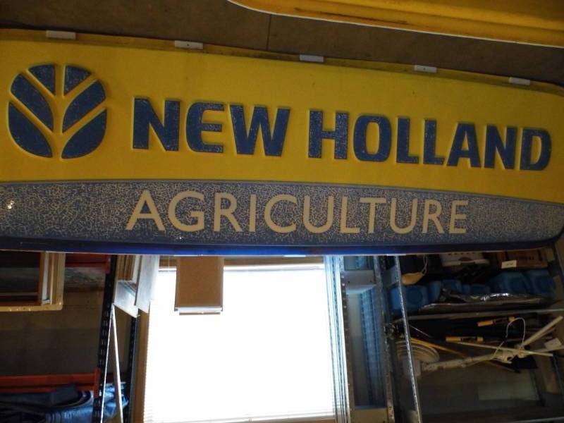 lot 1 image: Large New Holland Sign