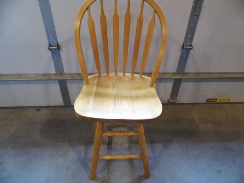 lot 48 image: Swivel Wooden Stool