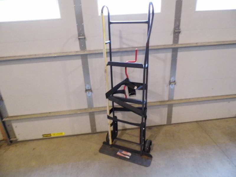 lot 63 image: Appliance Dolly