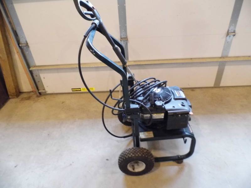 lot 72 image: Intek Power Washer