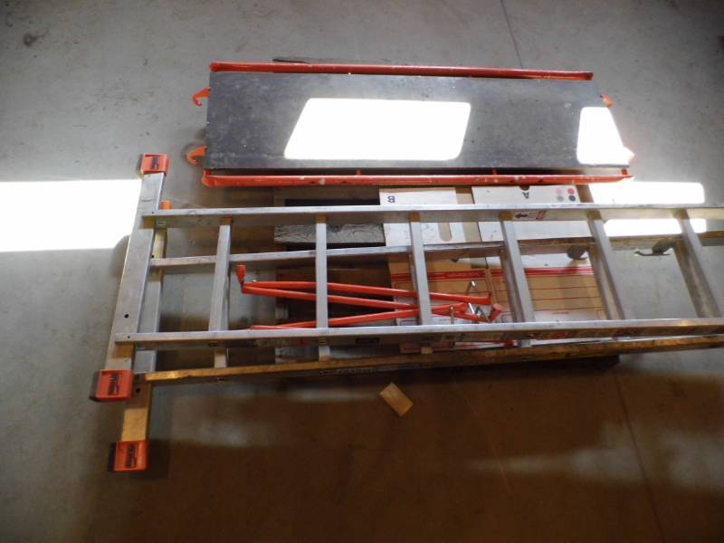 lot 84 image: Scaffolding