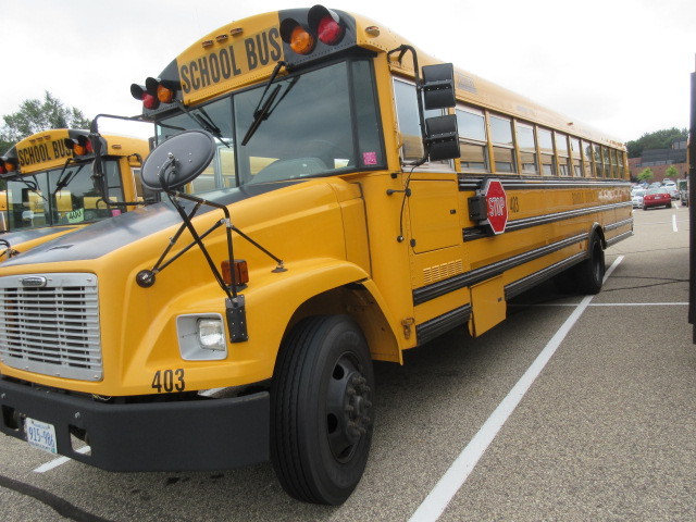 THOMAS 71 PASSENGER SCHOOL BUS