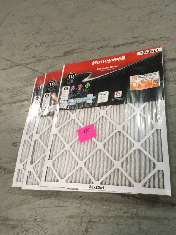lot 49 image: HONEYWELL ELITE ALLERGEN AIR FILTER 20X25X1 not used
