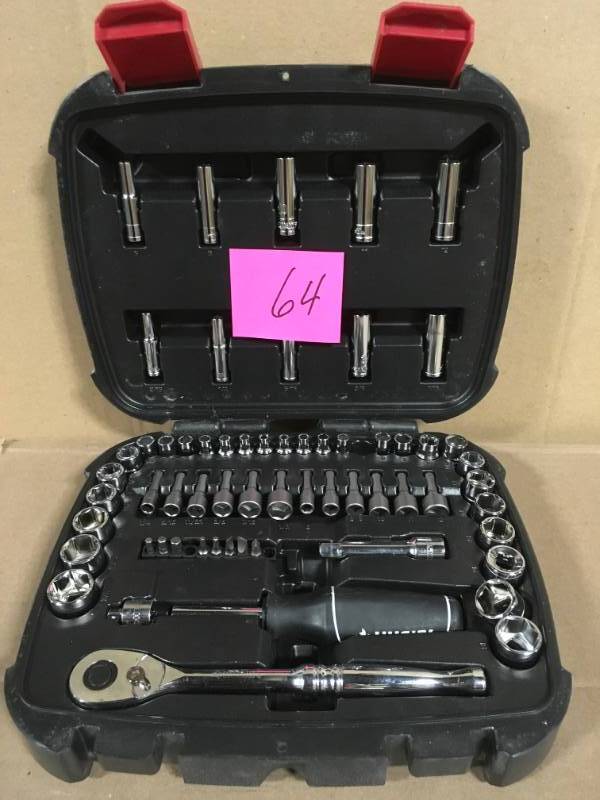 lot 64 image: Mechanics Husky Other Hand Tool Mechanics Tool Set (65-Piece) H65MTSTD in very good condition