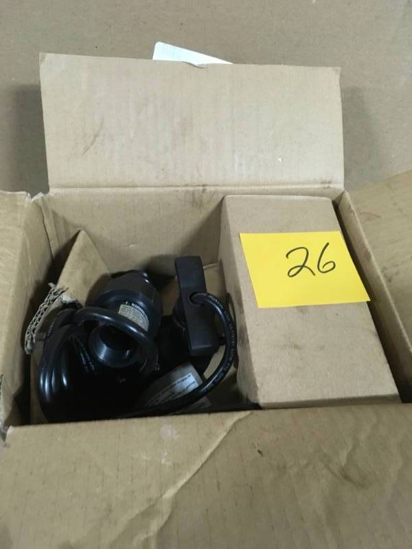 lot 26 image: Everbilt 13 HP Automatic Utility Pump in very good condition