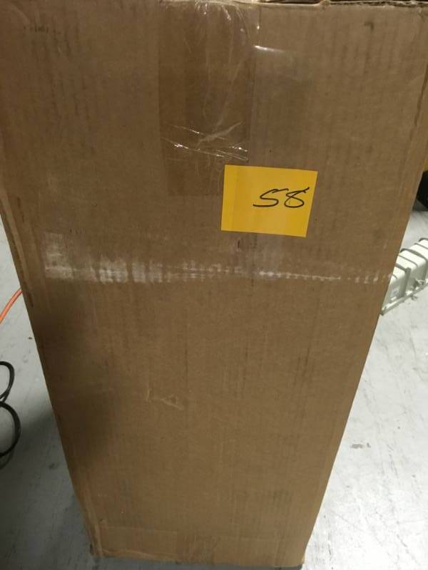lot 58 image: Rubbermaid 8 Gal. Action Packer Storage Tote (4-Pack) in very good condition