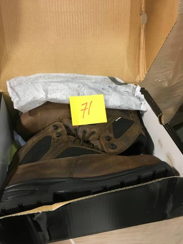 lot 71 image: Dickies Buffer Men Size 10 Brown Leather Steel Toe Work Boot not used
