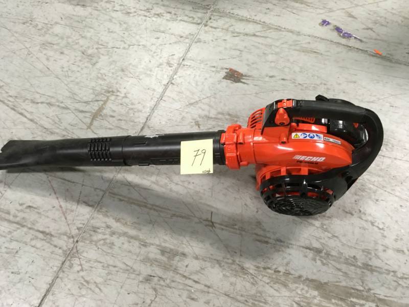 lot 79 image: ECHO 191 MPH 354 CFM 25.4 cc Gas 2-Stroke Cycle Low Noise Handheld Leaf Blower in very good condition