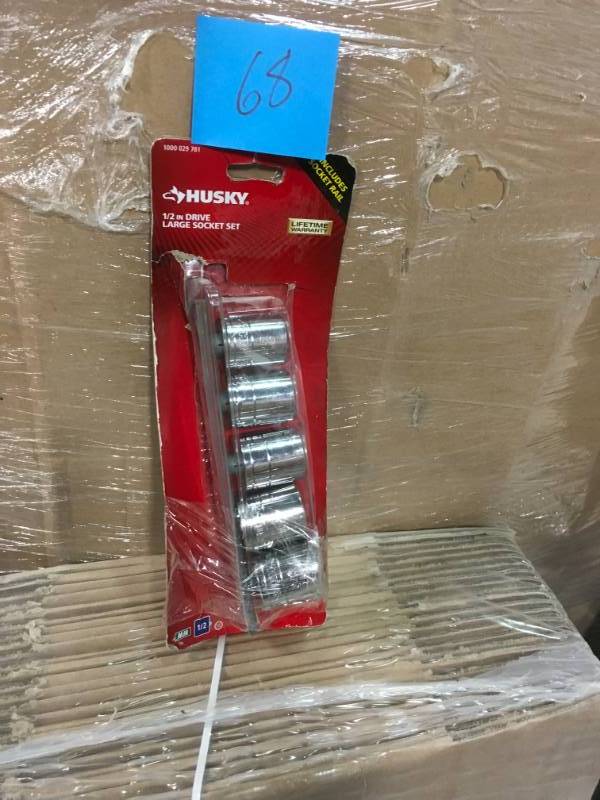 lot 68 image: Husky 12 in. Drive Metric X-Large Socket Set (5-Piece) in good condition