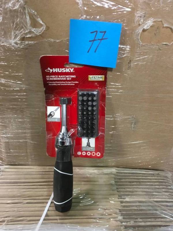lot 77 image: Husky Ratcheting Screwdriver Set (40-Piece) in good condition