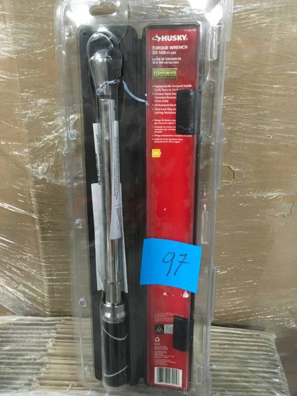 lot 97 image: Husky 20-100 ft. lbs. 38 in. Drive Torque Wrench in good condition