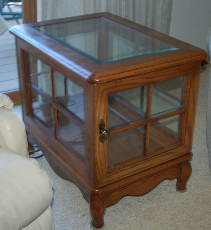 lot 26 image: Wonderful Miniature Display Cabinet and Side Table