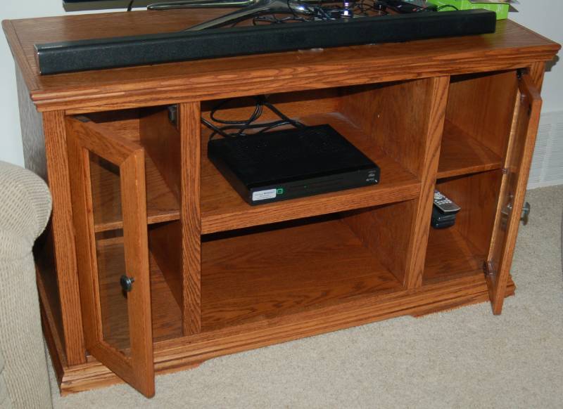 lot 39 image: Entertainment Stand and Display Cabinet