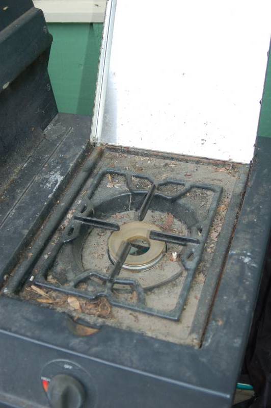 lot 38 image: Kenmore Elite Propane Grill