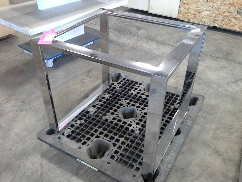 Metal Frame Table
