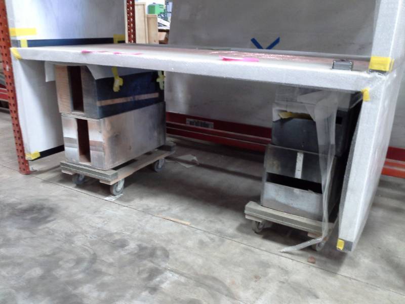 Commercial Table