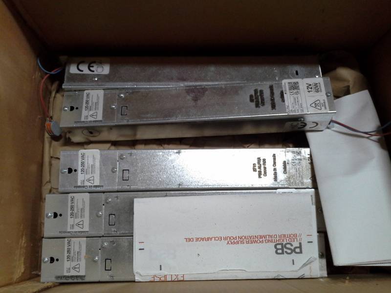Lot of (5) Eklipse 12V 60W Non-Dimmable Light Fixtures