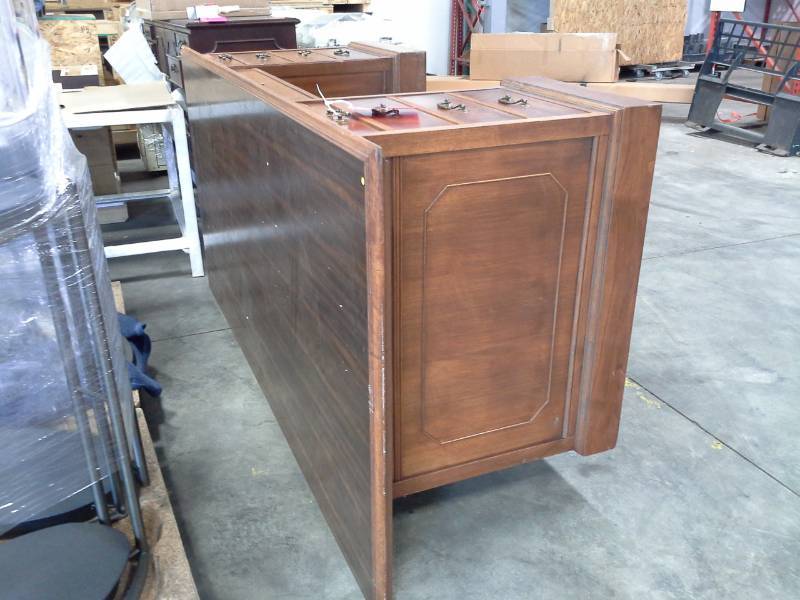 Wooden Desk - Very sturdy and well built