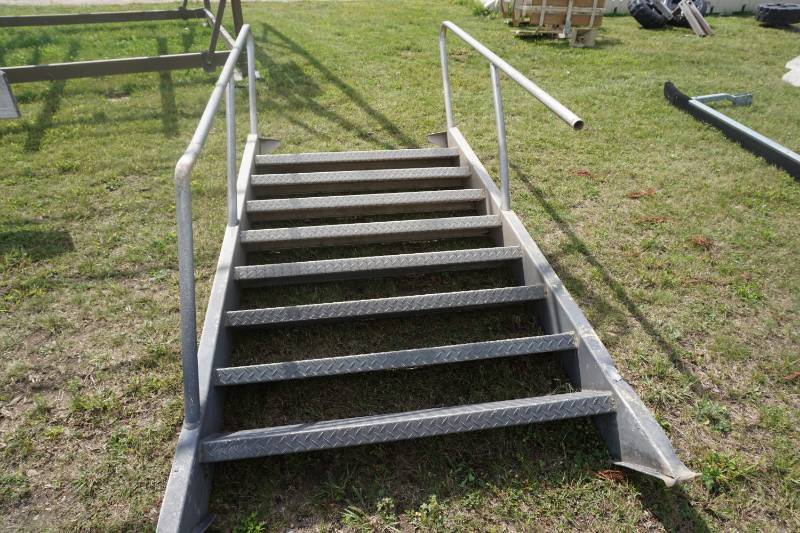 lot 44 image: Heavy Duty DockShoreline Metal Stair Section