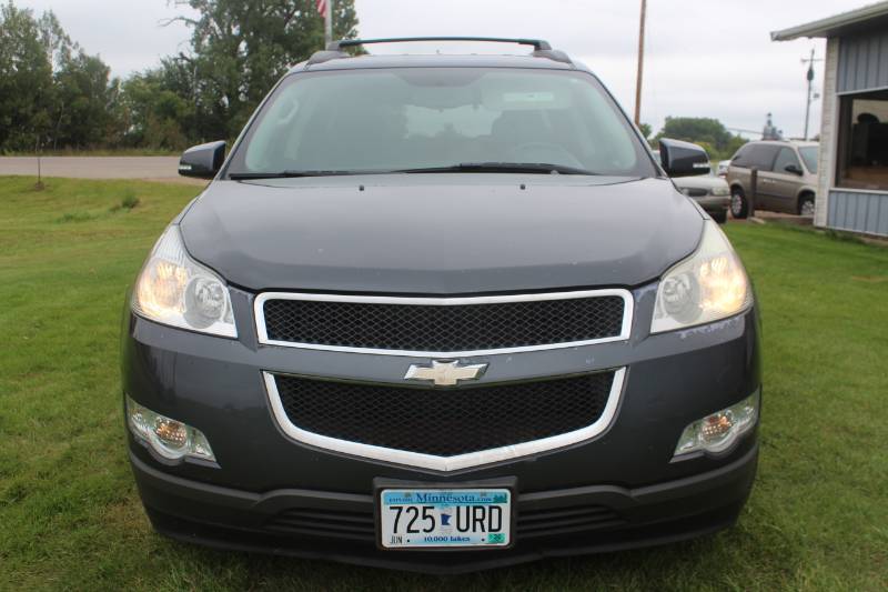 2010 Chevrolet Traverse LT AWD - 2 Owner -