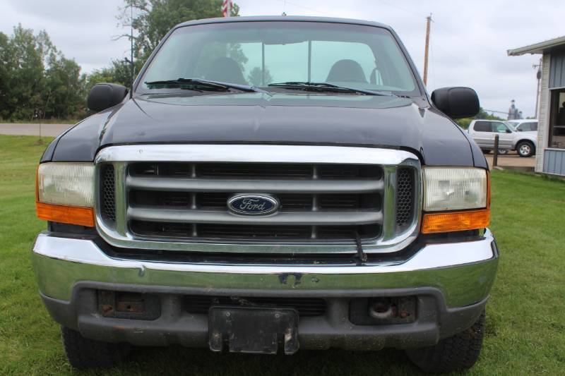 1999 Ford F350 Super Duty XLT 4x4 - 7.3l Powerstroke Diesel - 125,231 Miles -