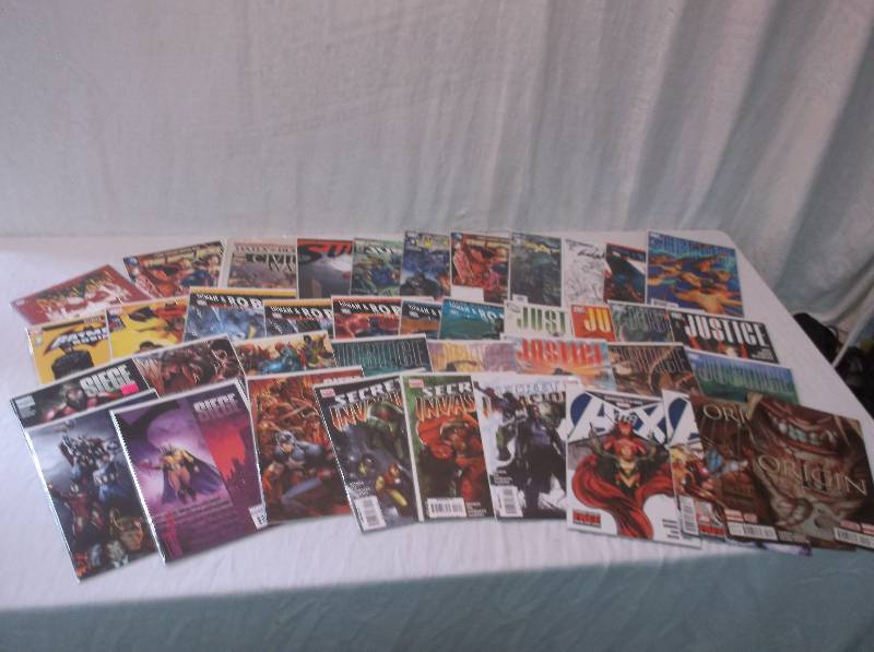 lot 5 image: Collectible