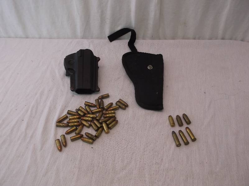lot 40 image: Ammunition