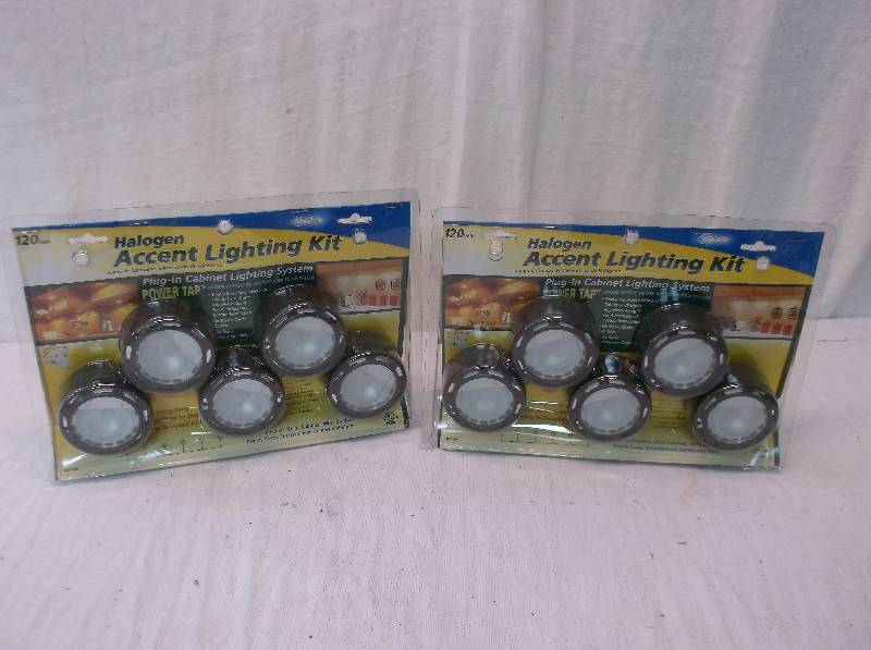 lot 70 image: Lights