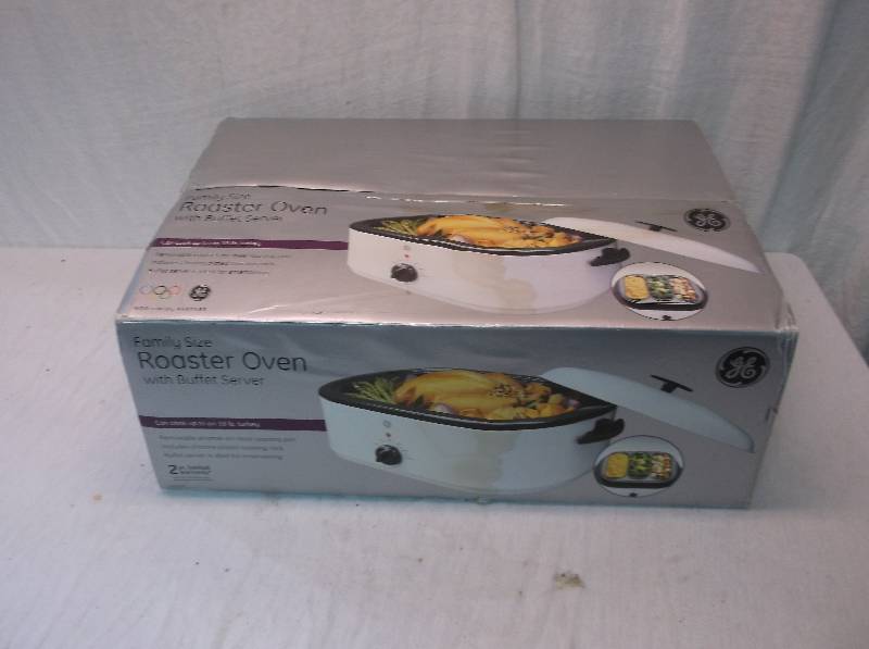 lot 71 image: Roaster Oven