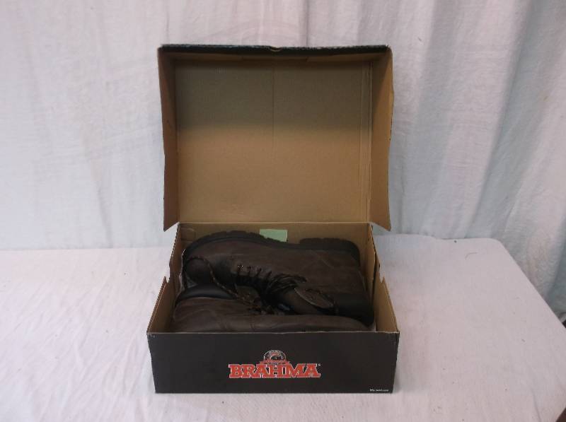 lot 92 image: Work Boots