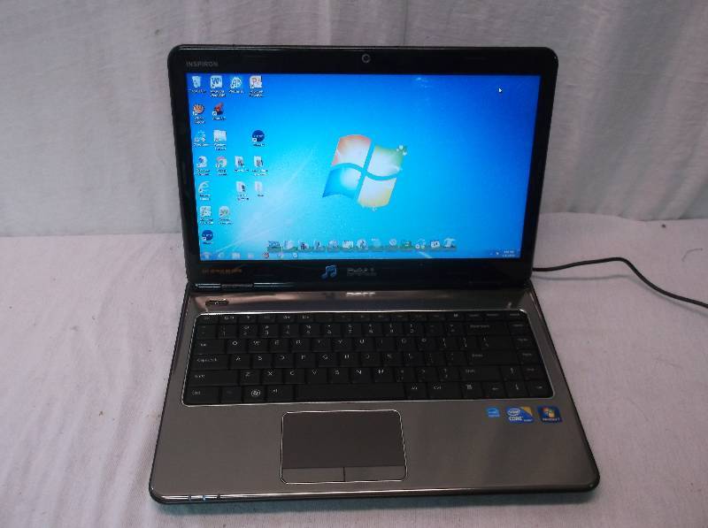 lot 103 image: Computer