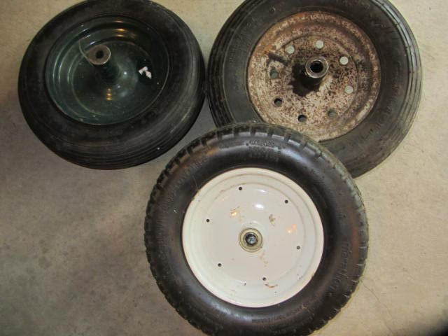 lot 28 image: Utility Tires