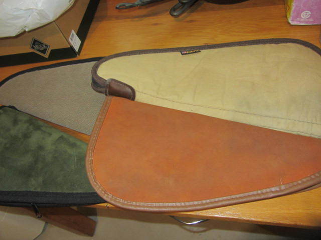 lot 30 image: Pistol Cases