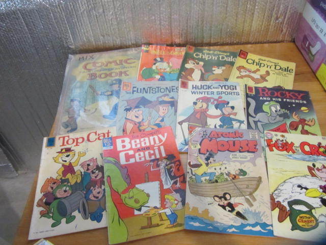 lot 34 image: Comics & 1917 Coloring Book