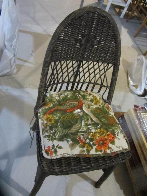 lot 49 image: Wicker Chair