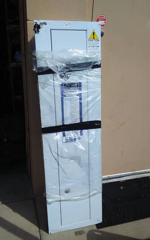 lot 11 image: (New) Homak Long Gun Wall Safe WKeys