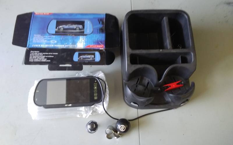 lot 44 image: 7 Inch Rear View Mirror Monitor, Center Console Organizer, More