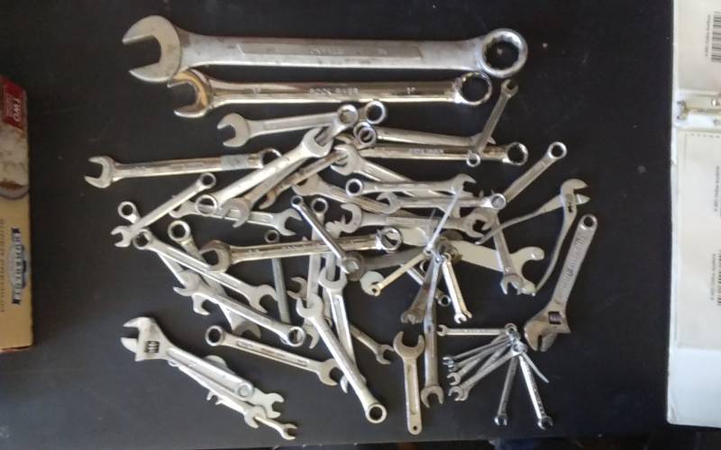 lot 80 image: Lot Of Assorted Size & Brand Wrenches (Standard & Metric)