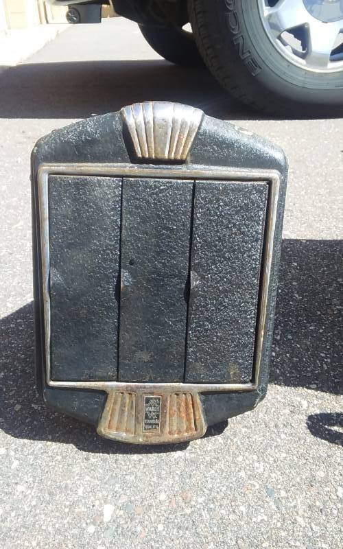 lot 107 image: Wards Vehicle Heater