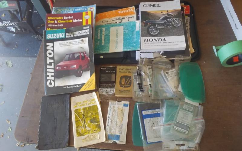 lot 115 image: Repair Manuals, Welding Helmet Eye Glass Pieces
