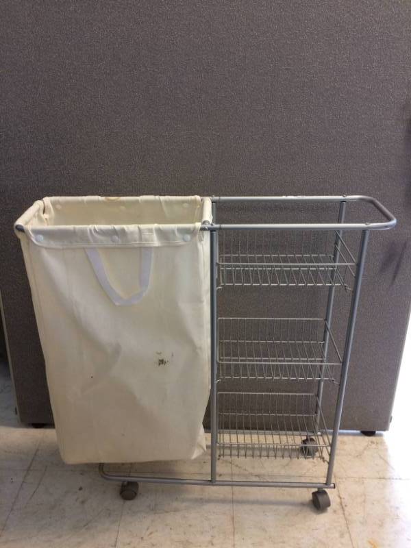 lot 7 image: Hamper w Shelves
