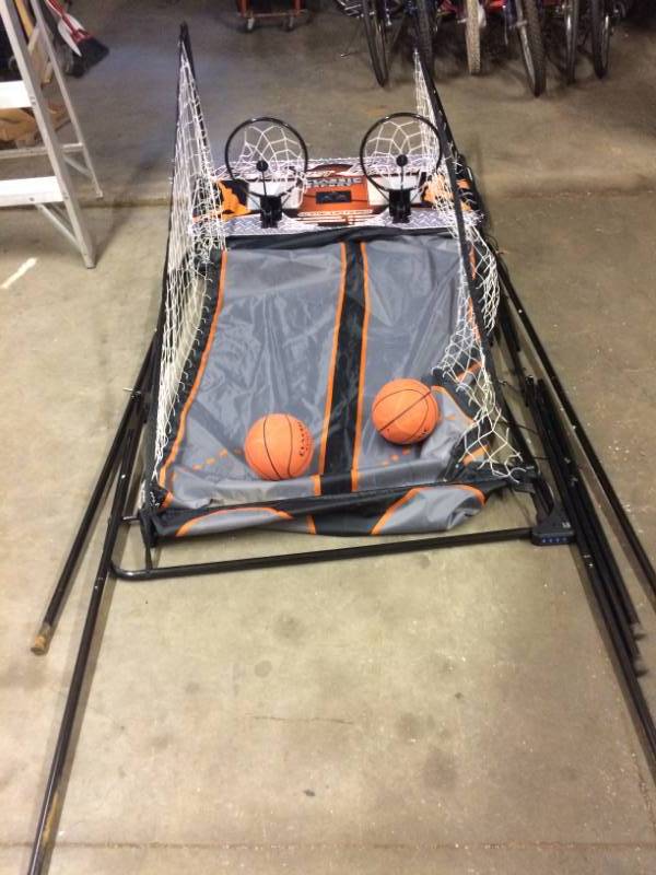 lot 2 image: Double Shot Basketball Game