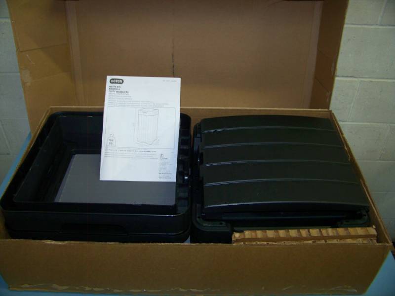 lot 8 image: Keter, Waste Bin  Garbage Can - NEW in Original, Open Box